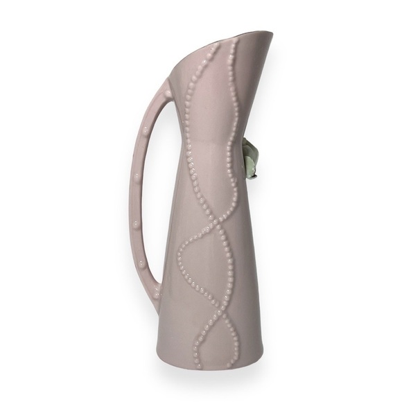 Pink Porcelain Bud Pitcher Vase with 3D Roses and‎ Gold Detailing - Picture 3 of 5